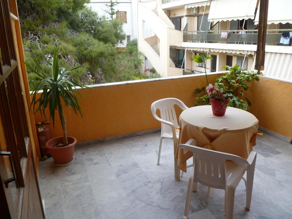 מלון Agia Marina  Liberty II מראה חיצוני תמונה